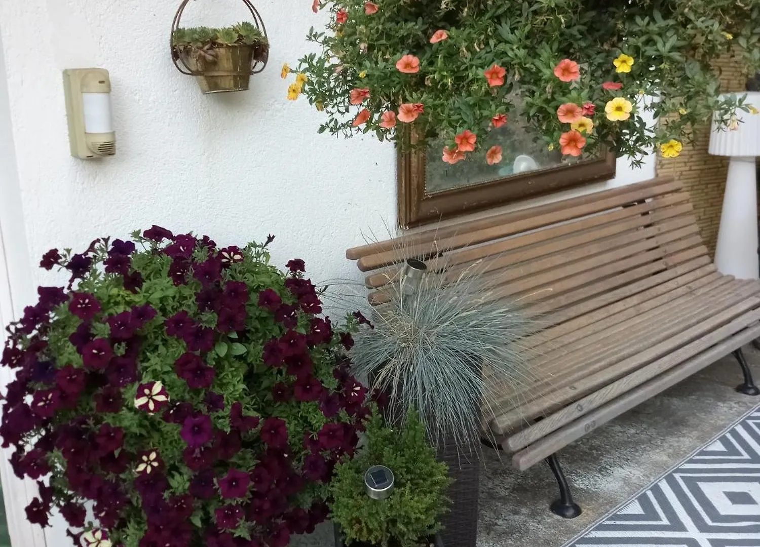 Chambre Bounty, B&B, Cuisine Privee, Lit Queen Size, Terrasse, Parking, Garage Olliergues 0*,